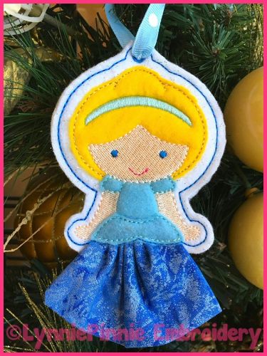 In the Hoop 3D Skirt Princess Christmas Ornament 1 4x4