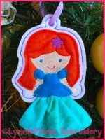 In the Hoop 3D Skirt Princess Christmas Ornament 5 4x4